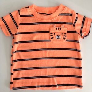 Carter’s boys 6 month Tiger pocket T-shirt